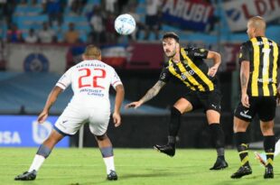 Peñarol vs Nacional juegan el sábado en el Campeón del Siglo por el Torneo Apertura 2023