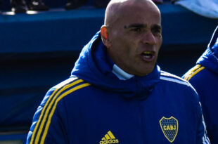 El Negro Martínez acusado de acoso sexual a la jefe de prensa Florencia Marco, en Boca Juniors. Foto: Marcelinho Witteczeck