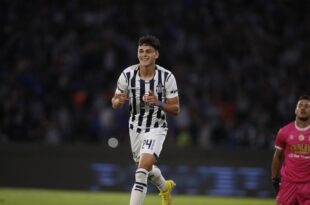 Talleres de Córdoba goleó en el Kempes y sigue luchando en la LPF