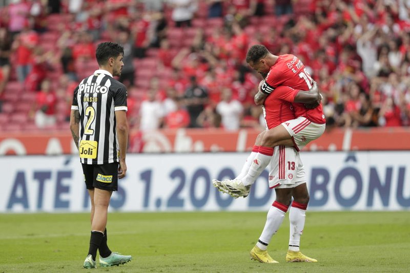 El CAI avanza con goleada a los cuartos en la Copa