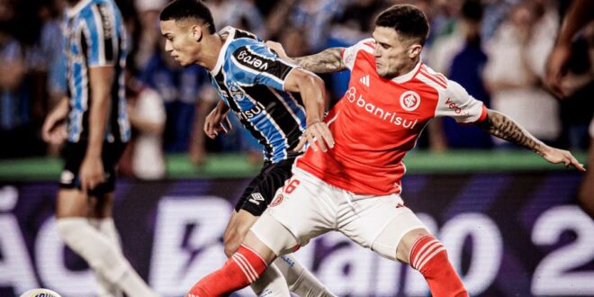 Inter de Porto Alegre le ganó el clásico a Gremio en Curitiba