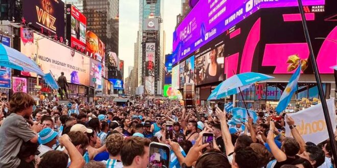 Banderazo argentino con trolleo chileno que les gastaron una broma en el Square Garden