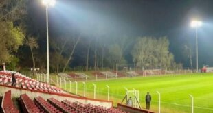 River Plate inaugura red lumínica en su estadio Federico Saroldi. El Darsenero podrá jugar de noche.
