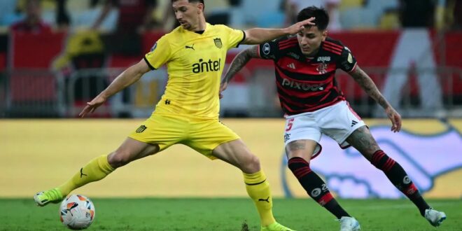 Peñarol humilló al Flamengo en pleno Maracaná por Copa Libertadores