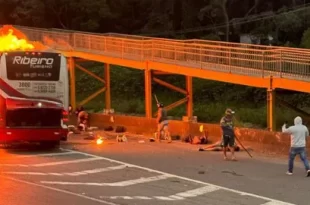 violencia descontrolada en Brasil: Asesinan a hincha de Cruzeiro en atentado con cóctel molotov