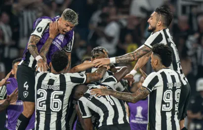 Botafogo perdió en Montevideo. La pasó mal pero es finalista de la Libertadores.