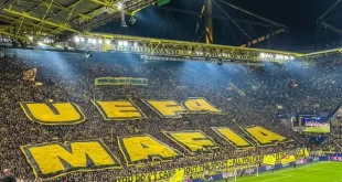 "UEFA MAFIA", desplegó en la tribuna la hinchada del BVB