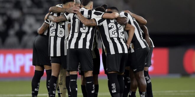 Botafogo le ganó al Athletico por la jornada 29 y pinta para campeón tras 29 años. Falta aún...