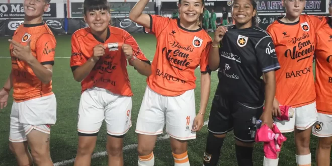 Estrella del Sur hace historia al inaugurar red lumínica con el equipo femenino