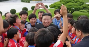 El líder norcoreano Kim Jong Un recibió a las campeonas del fútbol femenino sub 20