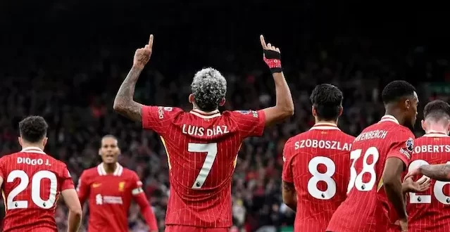 Liverpool manda en la tabla de posiciones de la Champions League