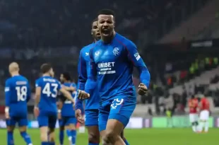 Rangers goleó en Francia y sacó réditos del traspié de Tottenham