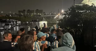 Furor de hinchas de Racing en Asunción por la final de la Copa Sudamericana