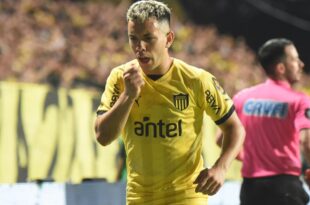 Hinchas de Peñarol buscan la manera de juntar dinero para retener a Leo Fernández