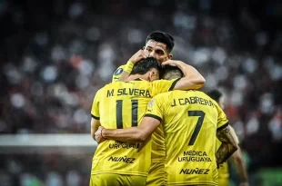 Peñarol goleó, se quedó con la Tabla Anual y aspira a quedarse también con el Uruguayo 2024