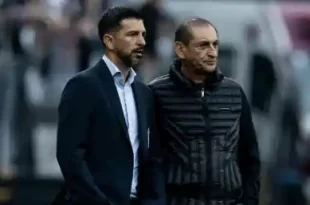 Corinthians de Ramón Díaz gana su octavo partido y se mete en zona de Libertadores