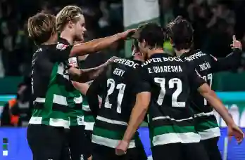 Sporting se quedó con el clásico portugués al vencer al Benfica