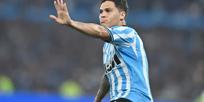 Juanfer Quintero deja Racing para volver a su patria