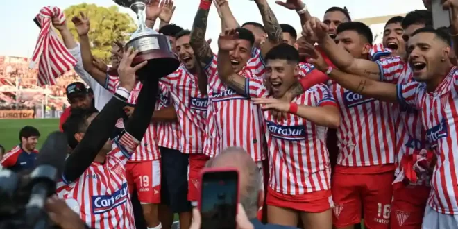 Los Andes ascendió a la Primera Nacional