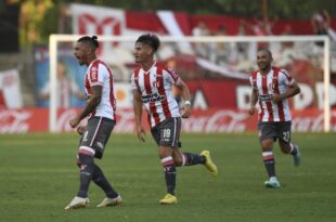 Joaquín Lavega juvenil de River Plate (Uru) es codiciado por los más fuertes de Brasil