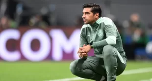 Abel Ferreira entrenador de Palmeiras chicaneó a Klopp