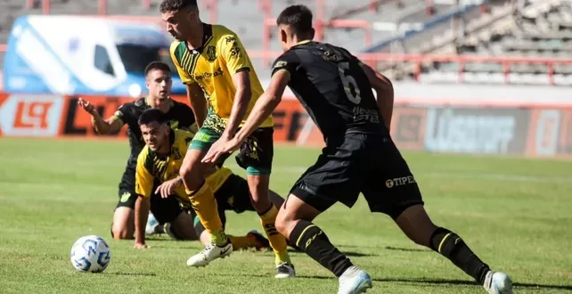 Aldosivi fue goleado en su segunda presentación en primera división