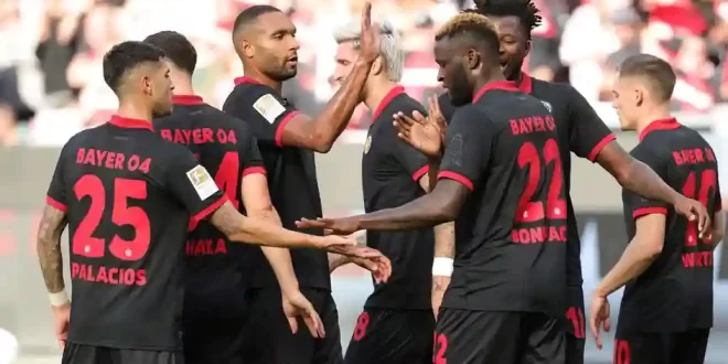 Bayer Leverkusen derrotó al BVB para seguir en la cacería del Bayern