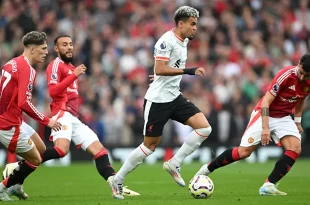 Manchester United le robó un empate al Liverpool por la jornada 20 de la Premier League