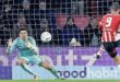 PSV empató de local ante AZ y no pudo despegar de Ajax