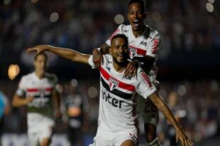 Sao Paulo venció a Corinthians en el clásico "Majestuoso" por el Paulista