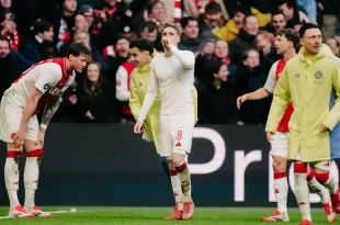 Victoria agónica de Ajax sobre Feyenoord por la Eredivisie
