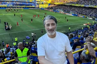 El entrenador de Suiza fue a la Bombonera a ver a jugador de Boca Juniors