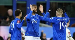 Everton goleó por 4-0 al Leicester y sigue su repunte en la Premier League