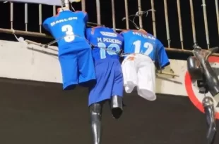 Hinchas de Cruzeiro colgaron muñecos decapitados en tono amenazante tras derrota con América Mineiro