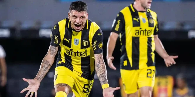 Peñarol debutó ganando por 3-1 a Progreso, es por el Apertura