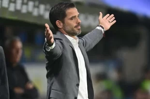 Fernando Gago en la cuerda floja tras eliminación de la Copa Libertadores