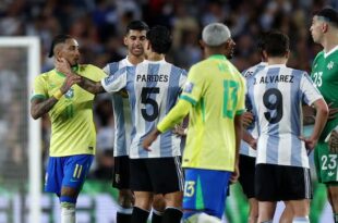 Argentina goleó a Brasil por Eliminatorias