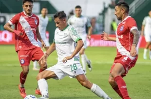 Argentinos le ganó de atrás a Banfield y es líder de la Zona A