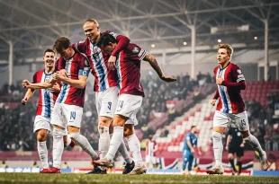 Noruega gana en Eliminatorias gracias a los goles de Haaland