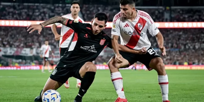 River perdió el invicto de local ante Estudiantes