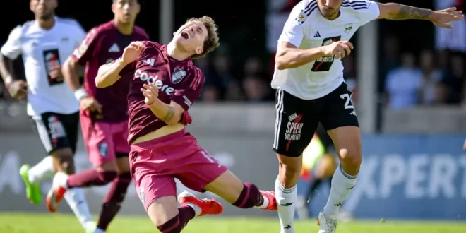 River empató con Riestra y cedió la punta de la Zona B