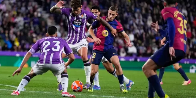 Barcelona plagado de suplentes remonta al Valladolid y marcha a pasito de campeón en La Liga