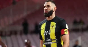 Benzema anota en Arabia Saudita y sigue arriba en la tabla