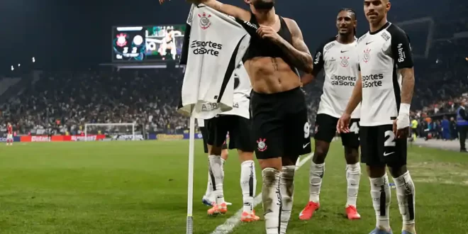 Corinthians le ganó al Inter por 4-2