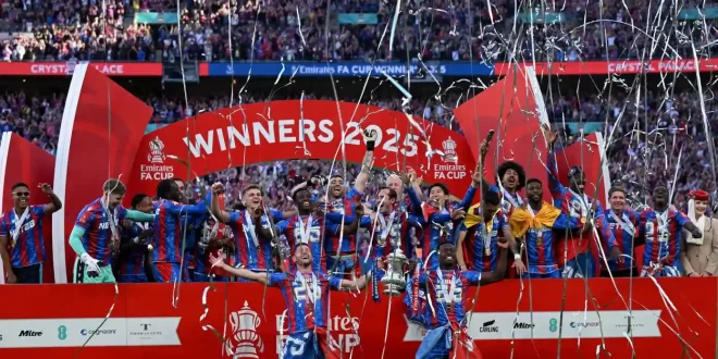Crystal Palace logra por primera vez en su historia un título de élite en Inglaterra