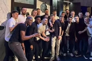 Wrexham de fiesta en Las Vegas por el ascenso a la Premier League