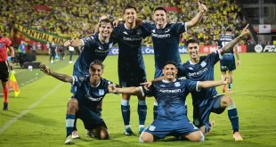 Racing goleó en Colombia al Bucaramanga