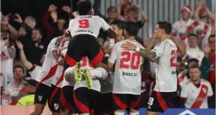 River Plate cierra la jornada de Libertadores con media docena de goles de local ante Independiente del Valle