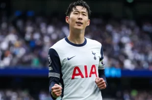 Corea del Norte transmite la Premier League pero con cortes, omisiones y un abrumador retraso