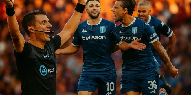 Árbitro Zunino celebra gol: penal polémico de Racing vs Aldosivi, Liga Profesional